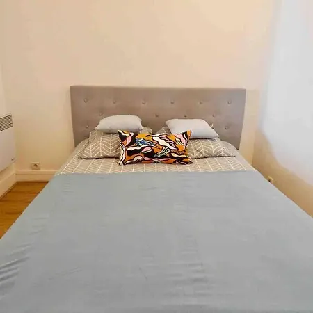 Apartment Cozy Studio@place Des Vosges